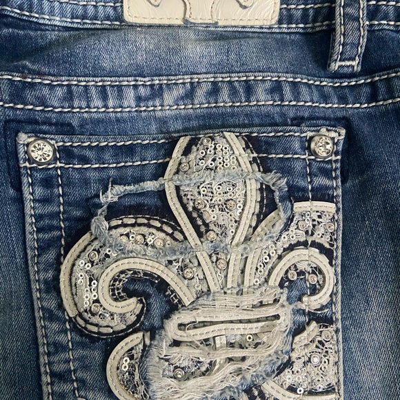 Like new Miss Me boot cut jeans - Picture 8 of 8